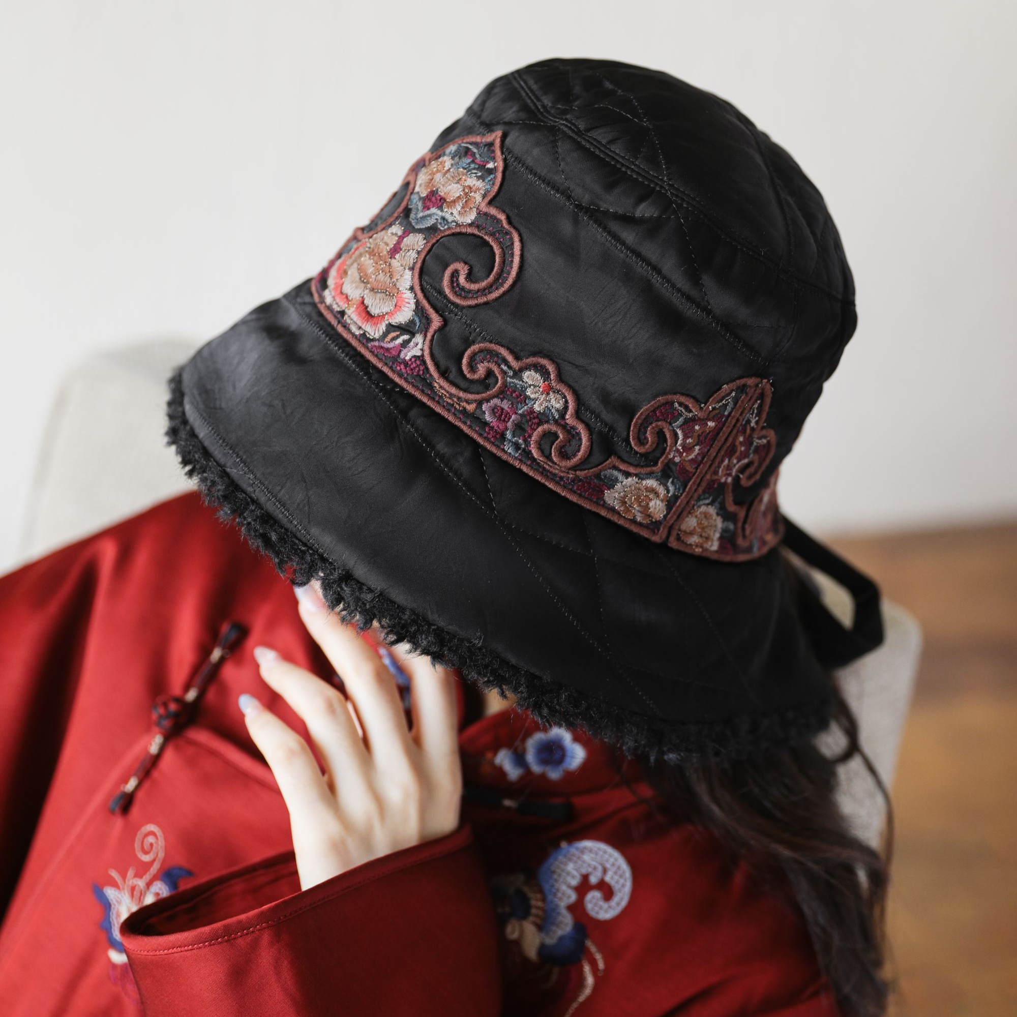 新中式国风冬季绣花秋冬黑色遮阳帽子保暖毛绒帽子245736