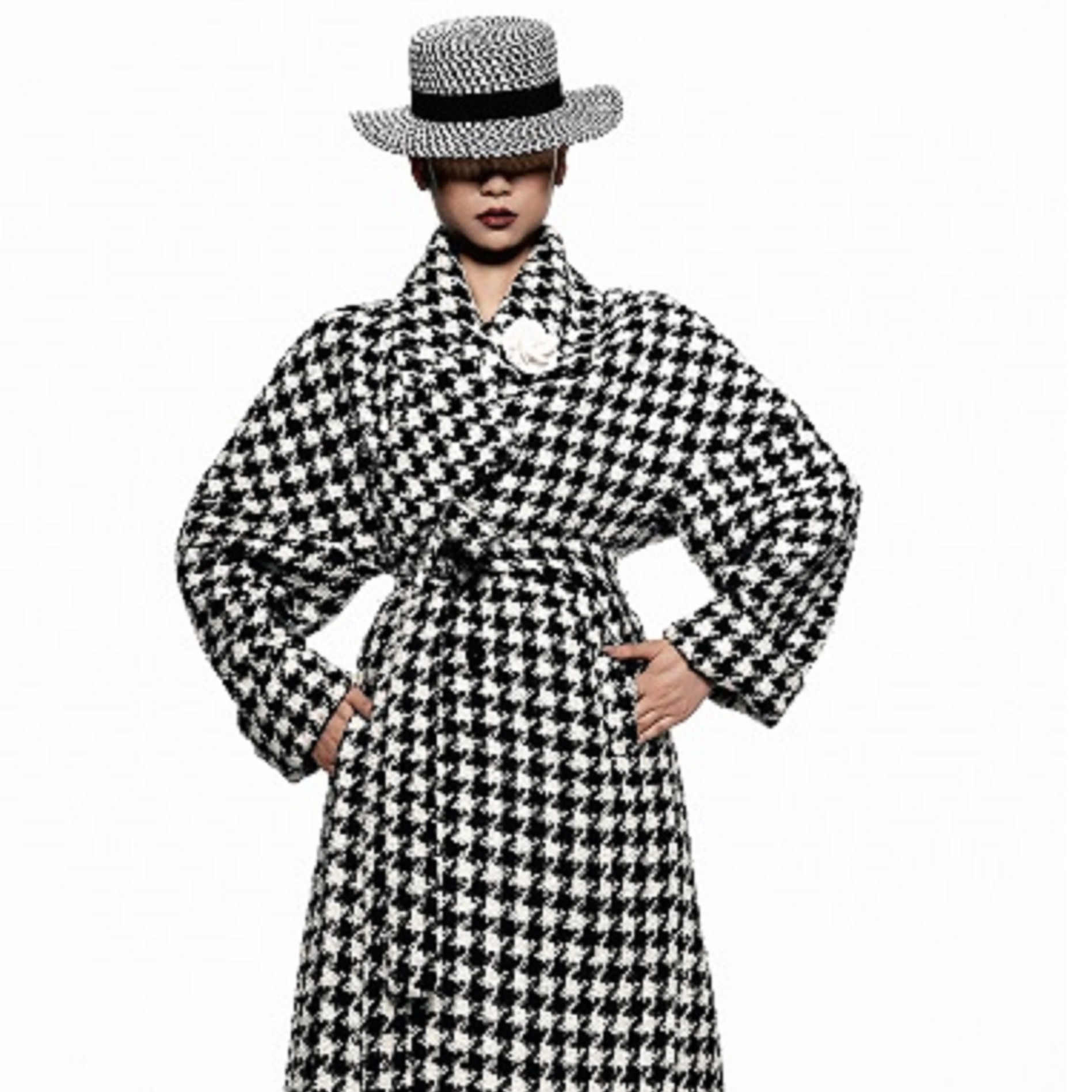 芈莱尤优—经典气质黑白拼接千鸟格粗花呢大衣F23-6147-2