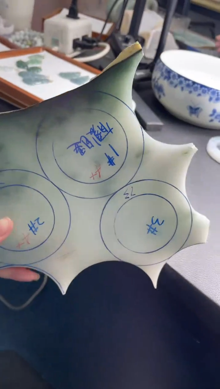 【闪购商品】定制翡翠手镯未镶嵌56正圈
