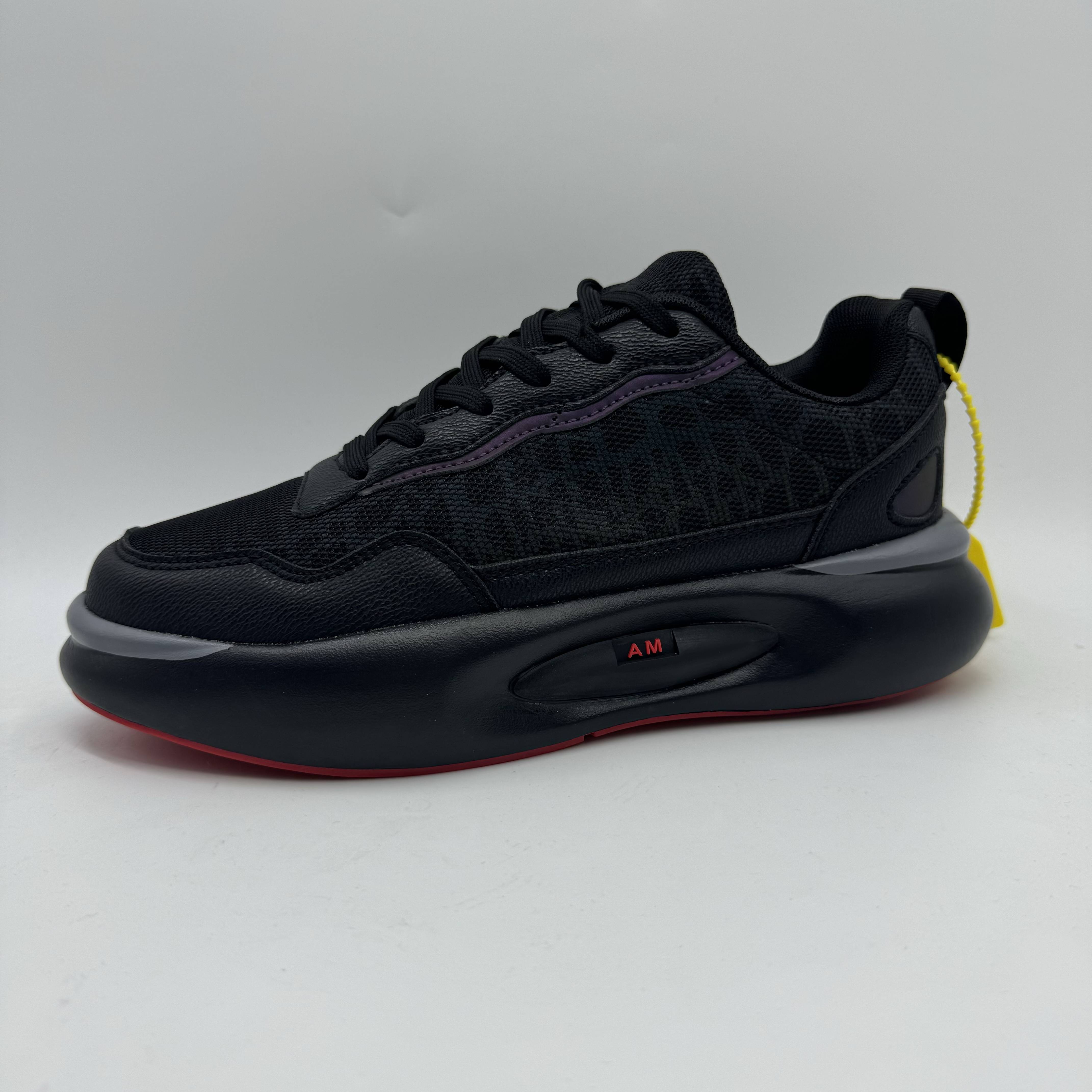 00066休闲运动鞋男夏季透气百搭潮流经典