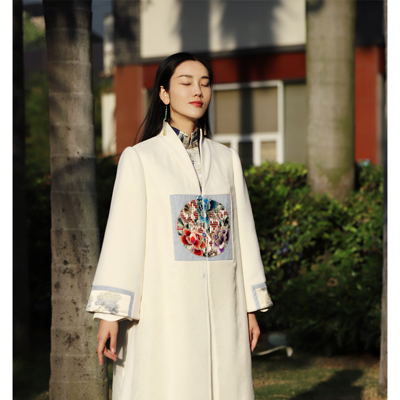 特价【云夕】中国风新中式前后飘纱手工老绣外套长款