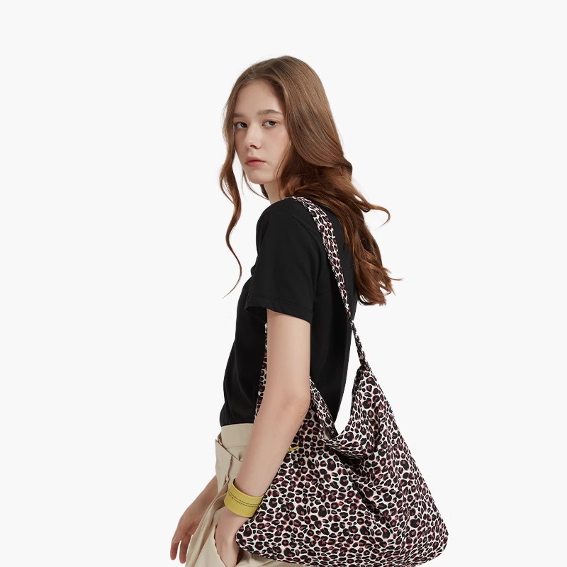 BIKKIE小粉豹-小众设计师限定绒布豹纹布袋子包小众款女包