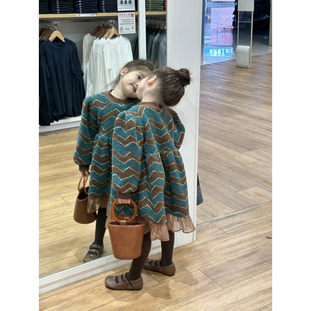 儿童冬装裙女童百搭连帽公主裙宽松绿色冬季爆款20233-6岁宝宝