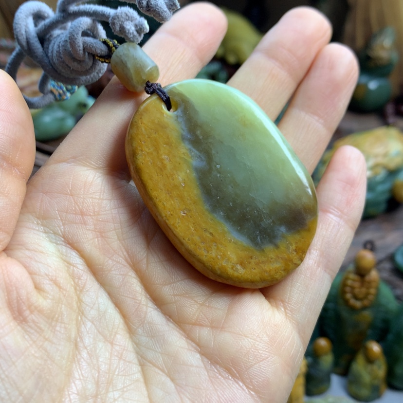 【闪购商品】岫岩河磨玉（透闪石质玉）手把未镶嵌