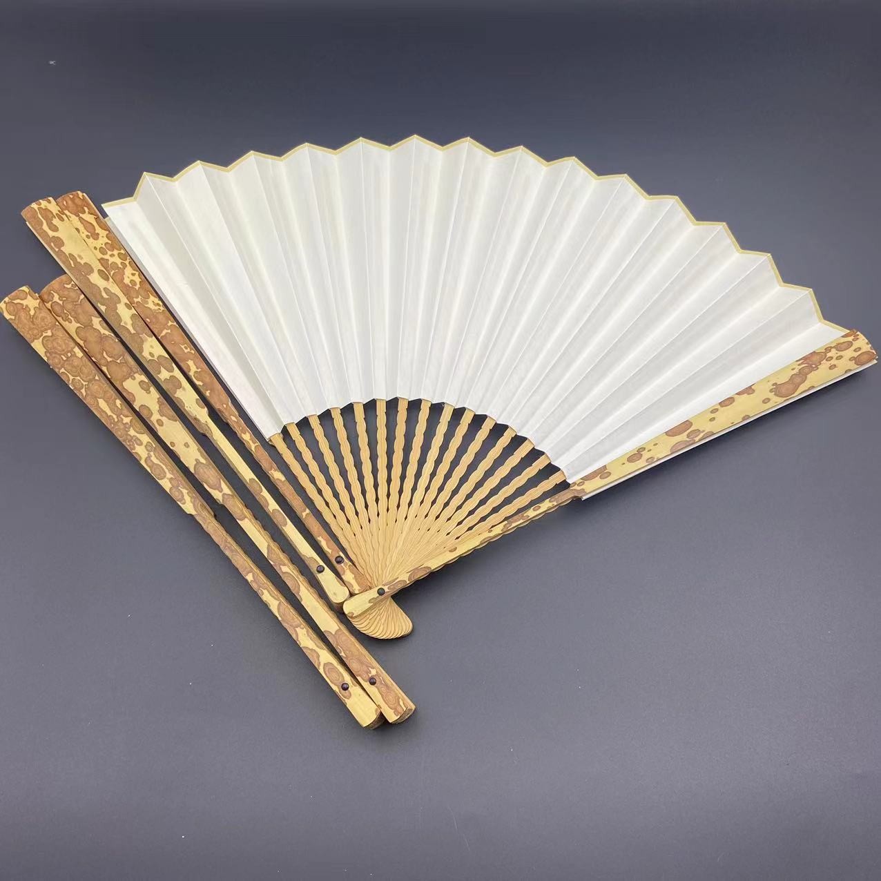 95寸18方龙鳞玉竹梅妃折扇翻轮扇子文玩折扇苏工礼品扇