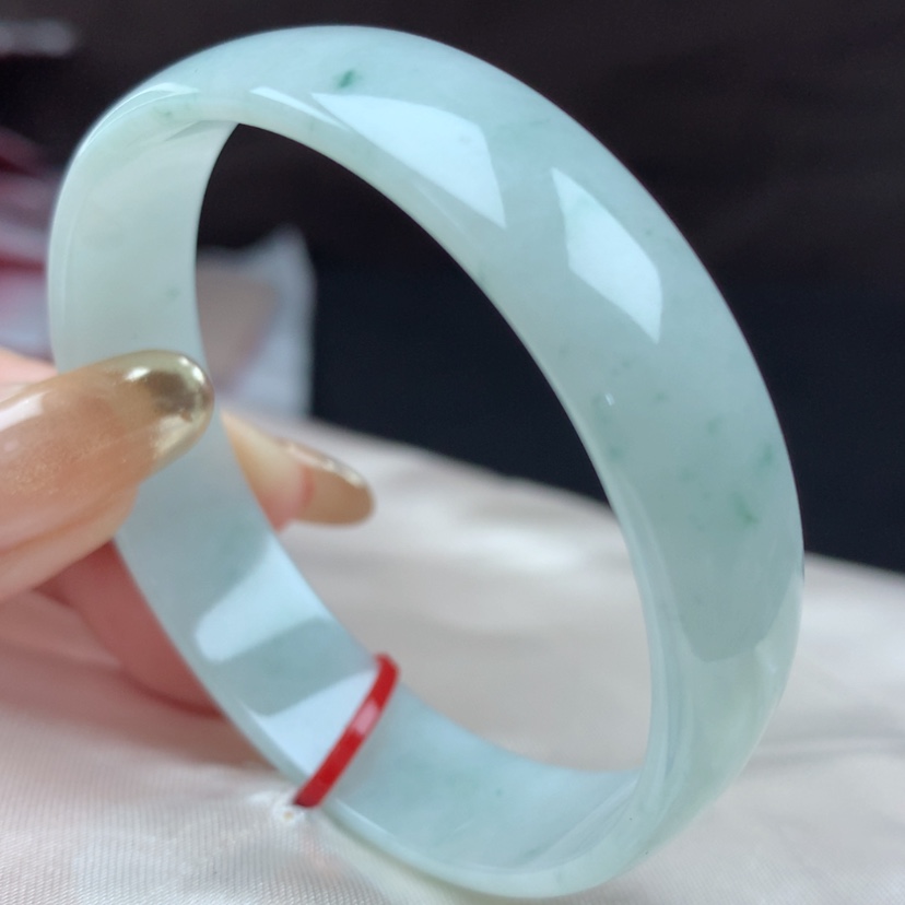 【闪购商品】翡翠手镯未镶嵌95524，