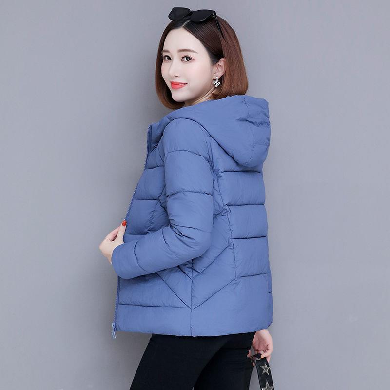 波司澄羽绒服大码棉服女新款反季冬季外套女妈妈短款轻薄棉衣女式
