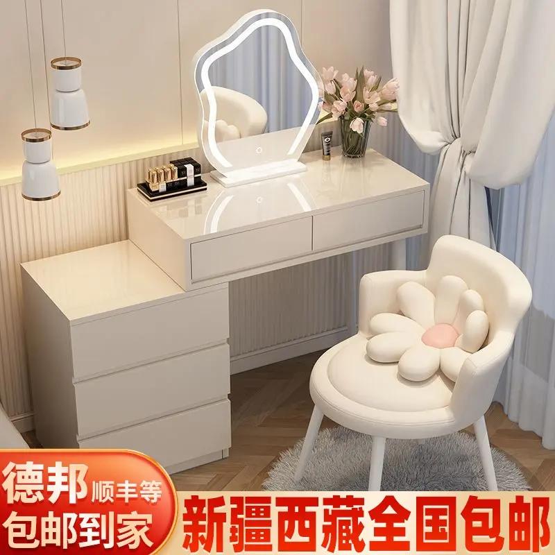 新疆包邮奶油风梳妆台现代简约收纳柜床头柜化妆台一体书桌伸新疆