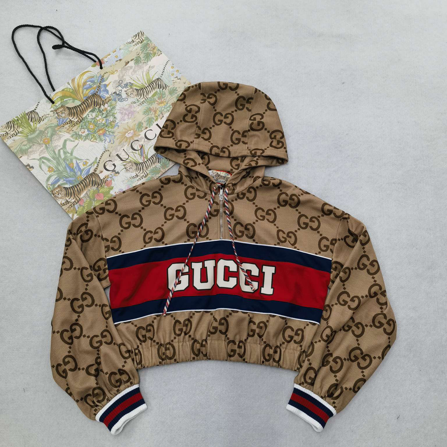 全新未使用  Gucci 古驰 限定款 满印卫衣 xl码全新6527175