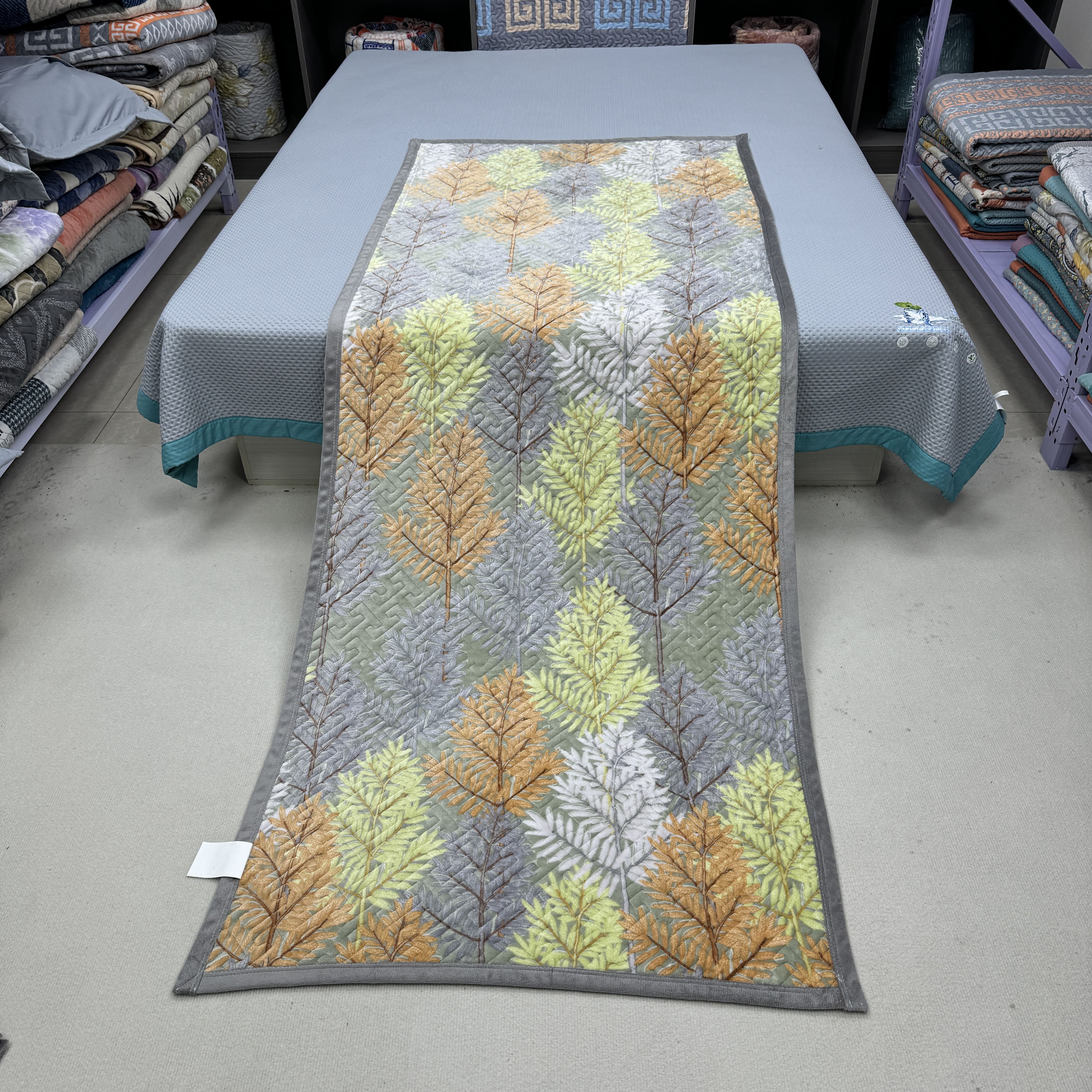 摇钱树90*220cm宝宝绒床盖加厚秋冬沙发垫学生宿舍床垫过冬神器