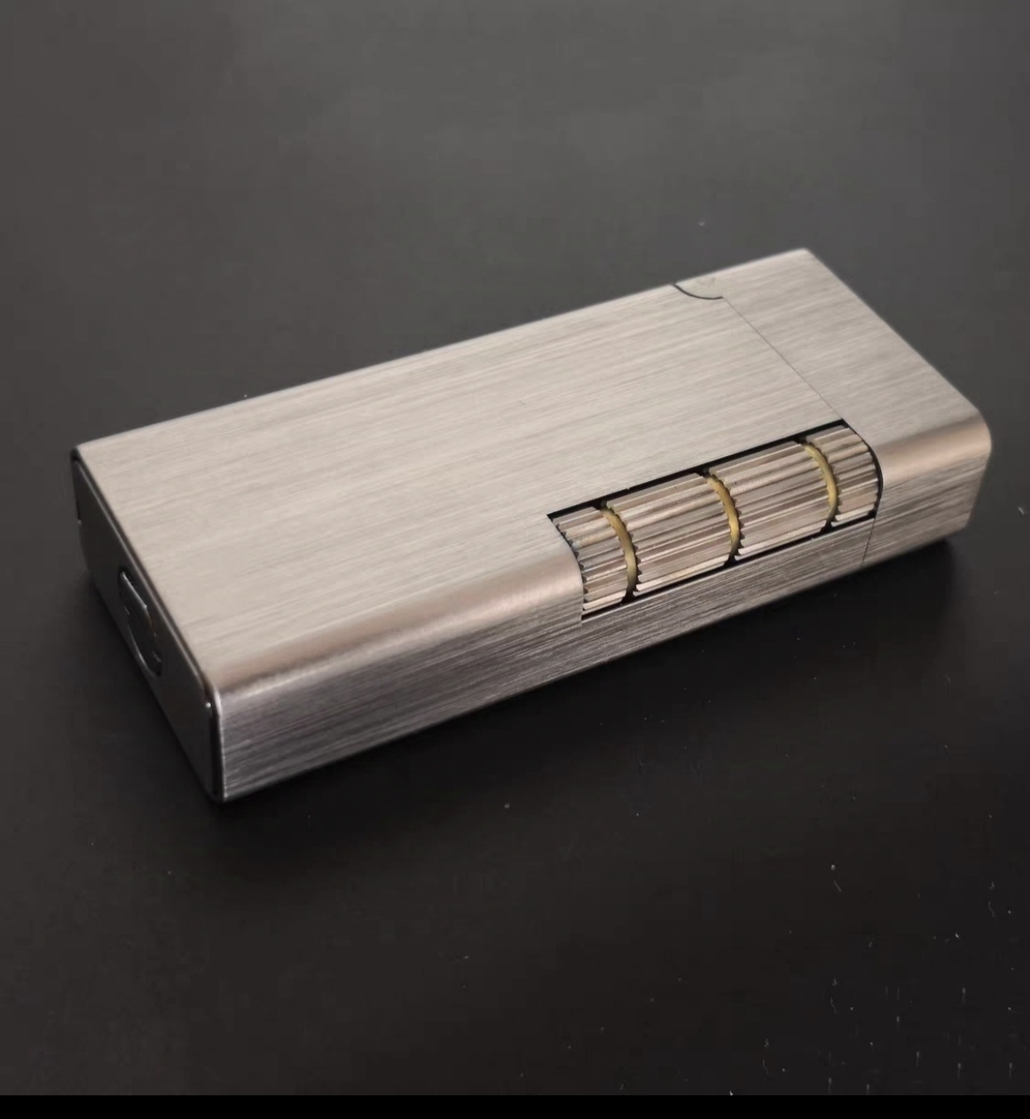 35天长续航能力TC21钛合金3代手工煤油机械打火机长搓轮