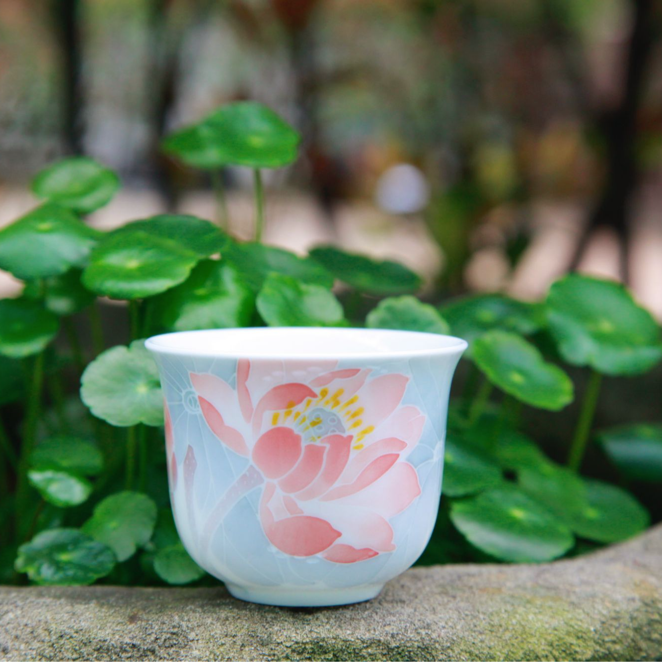 纯手工手绘釉下荷花杯