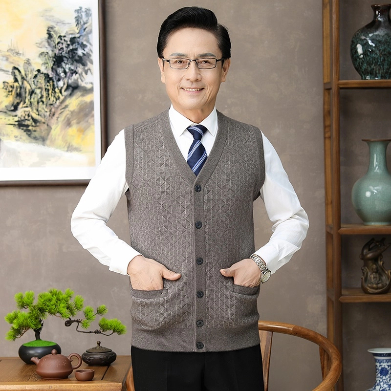 2024秋冬中老年高品质开衫毛衣男士时尚保暖爸爸装针织衫