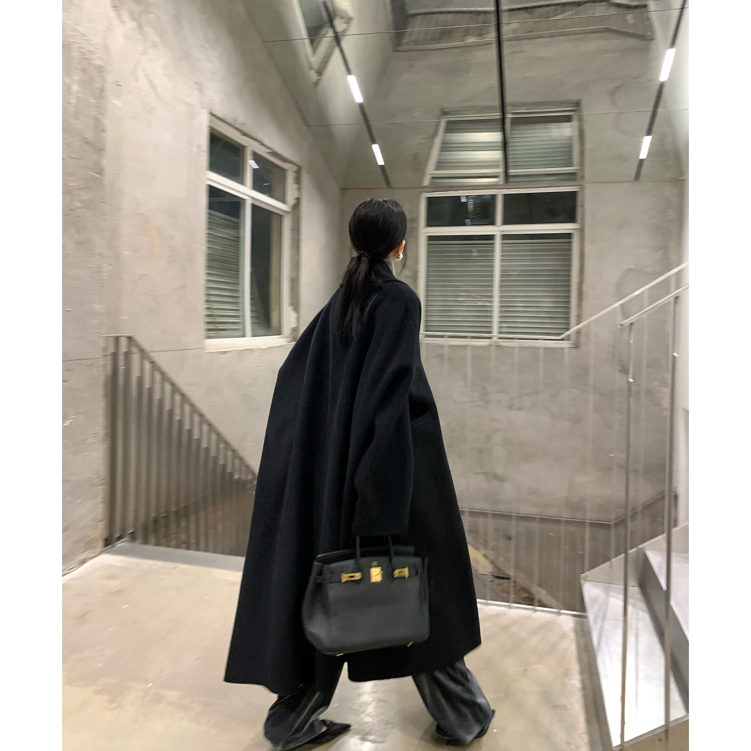 区区欧阳荃羊毛双面呢大衣女冬季宽松复古中长款呢子加厚毛呢外套