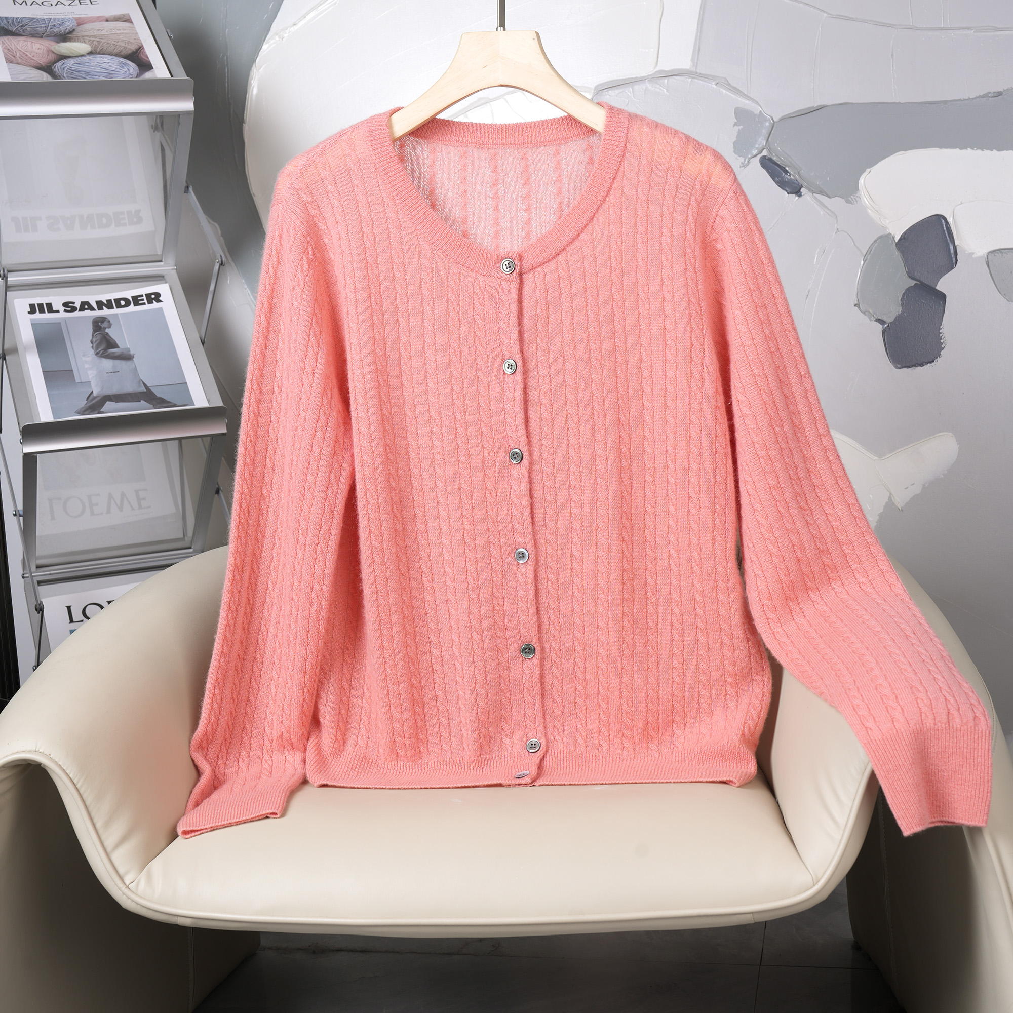 【精工细作-48支baby绒】纯山羊绒圆领绞花女士长袖开衫 YXSW24034