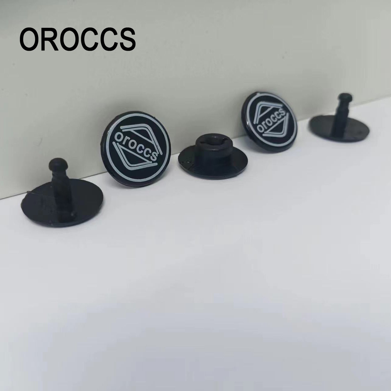 OROCCS粵欲沙滩洞洞鞋扣子男女通用子母扣鞋后带侧边扣圆形简约