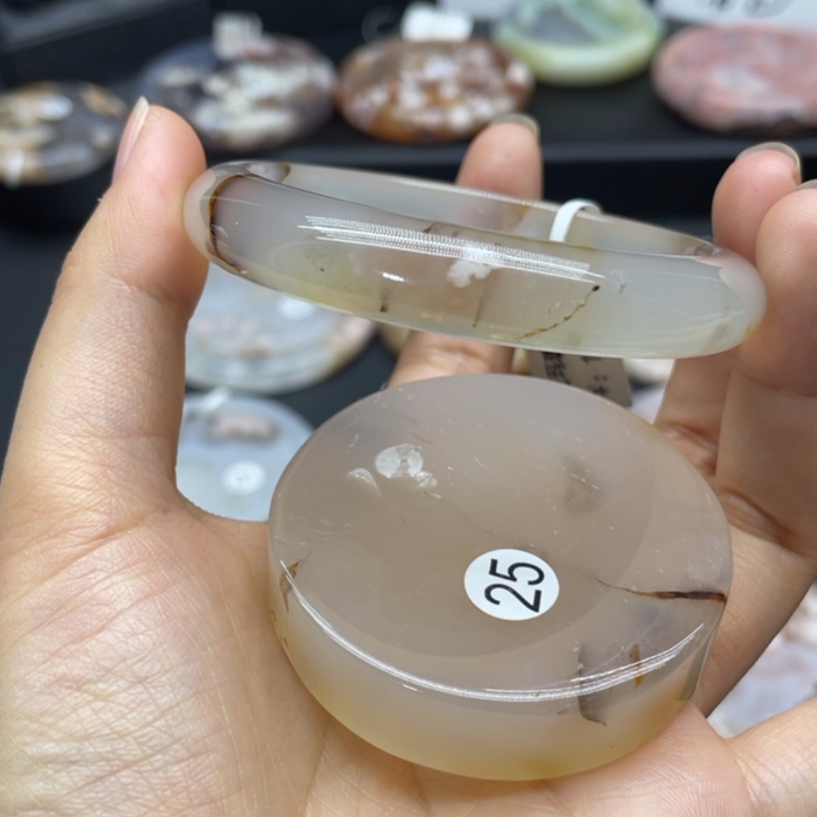 【闪购商品】玛瑙/玉髓手镯合金