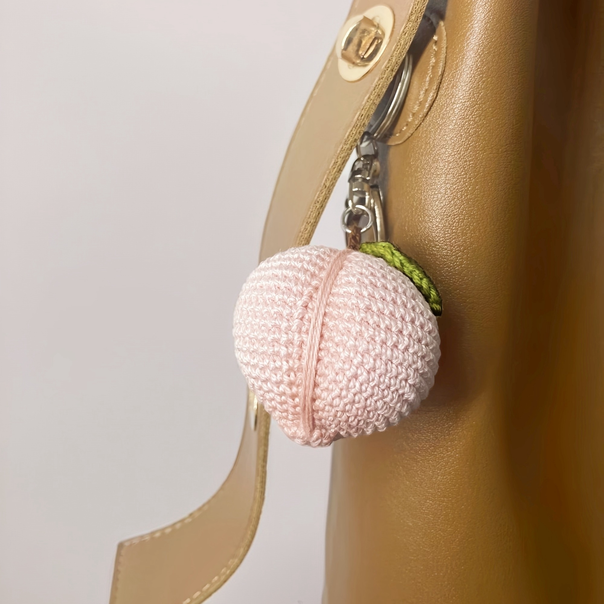 蕾丝线钩织水蜜桃子纯手工编织挂件创意礼物ins个性搭配包包配饰