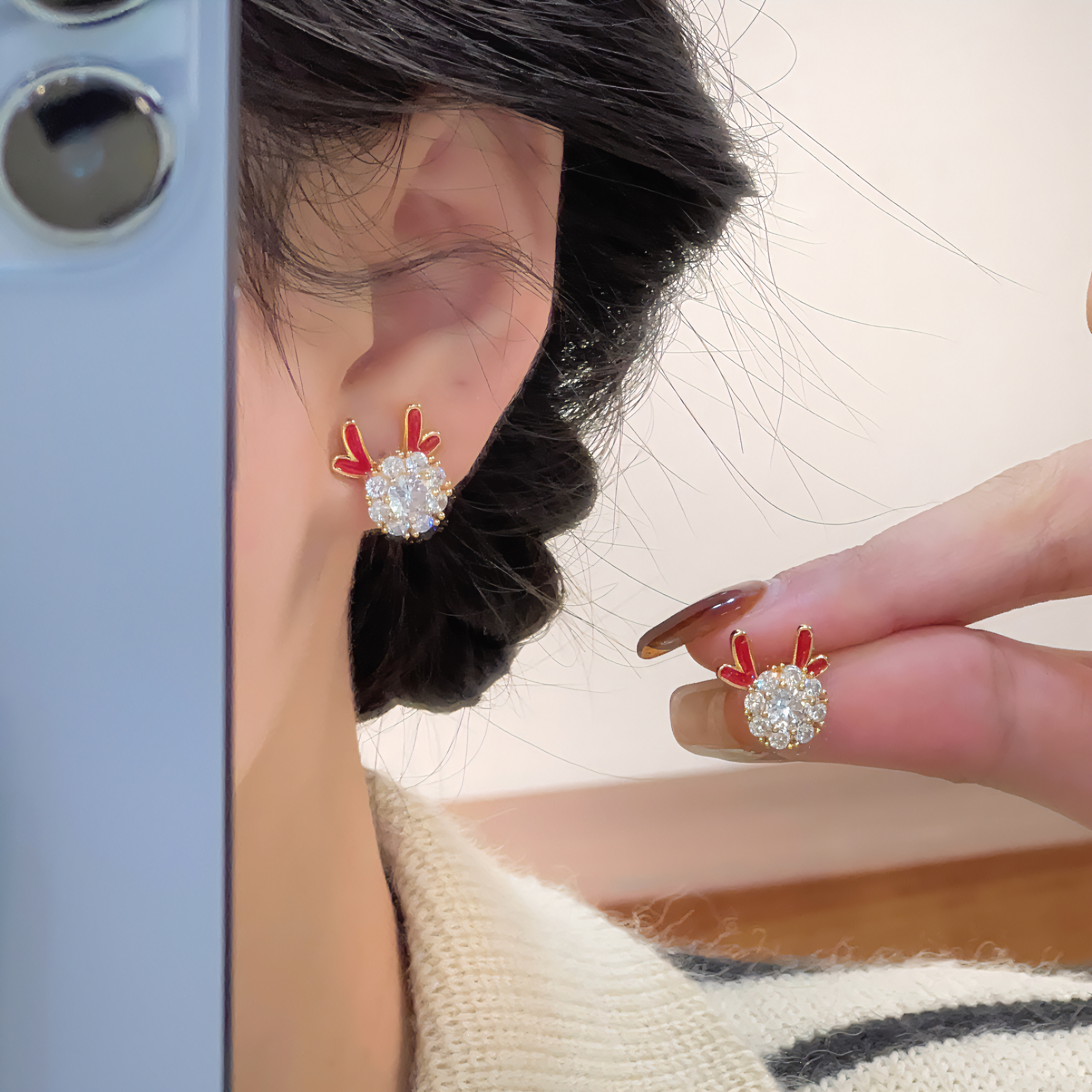 轻奢红色龙角旋转耳钉0296