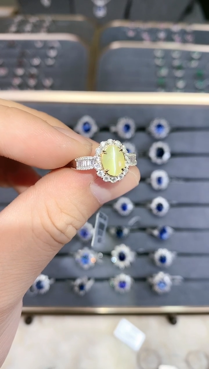 【闪购商品】猫眼戒指18K金镶嵌1.69ct/七天鉴赏/顺丰包邮