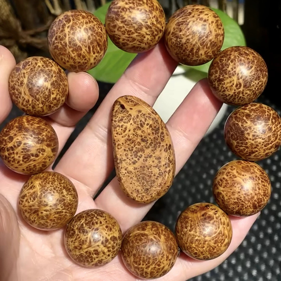 2.0太行陈化老料满瘿子瘤花芝麻点文玩手串链佛珠