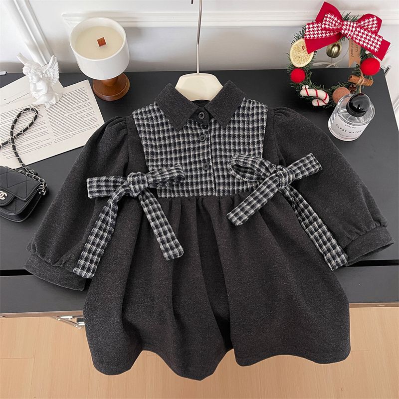 巴拉推荐2023冬季新款韩版洋气女童加绒黑色格子连衣裙宝宝加厚长