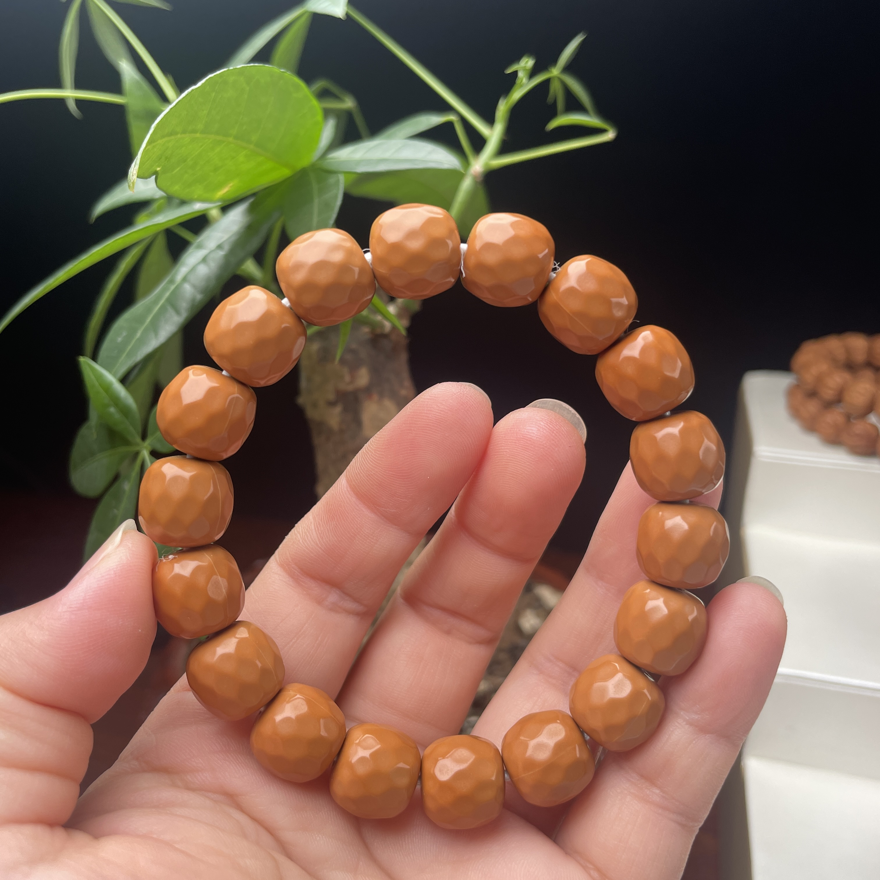 锦艺轩*全品无暇钻面猴头核桃手串