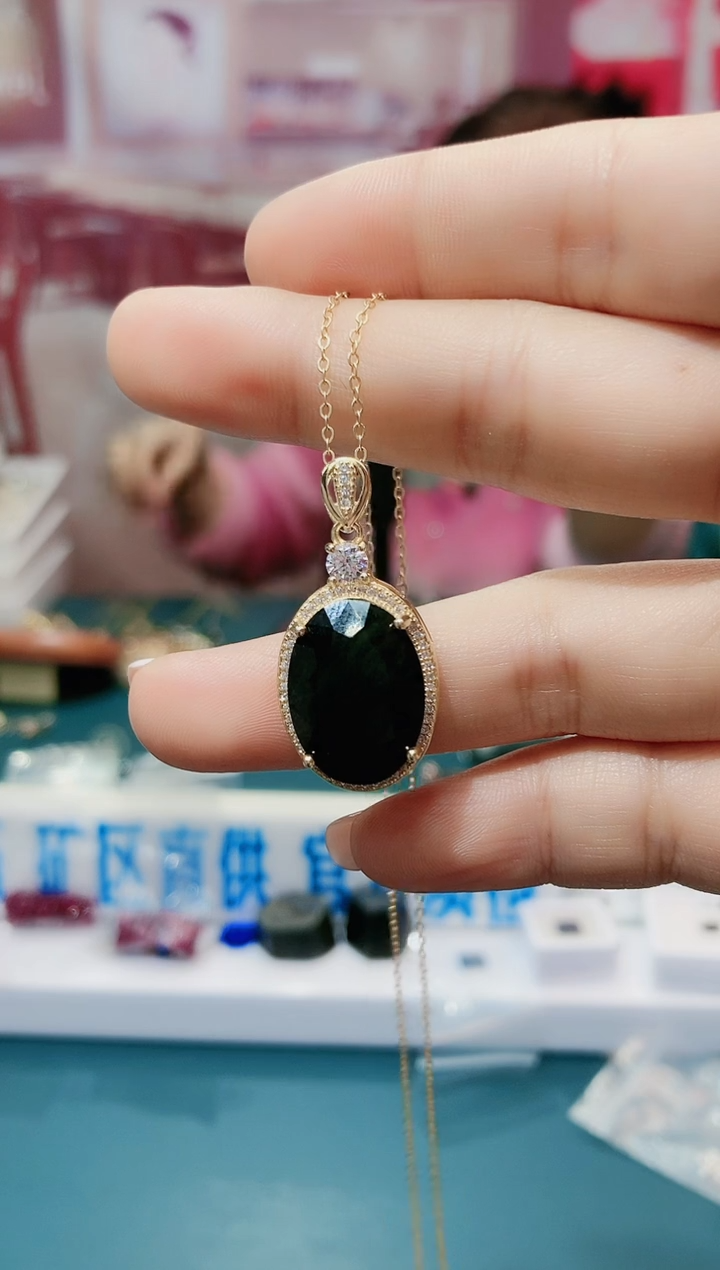 【闪购商品】蓝宝石吊坠(赠链)银S925镶嵌一条