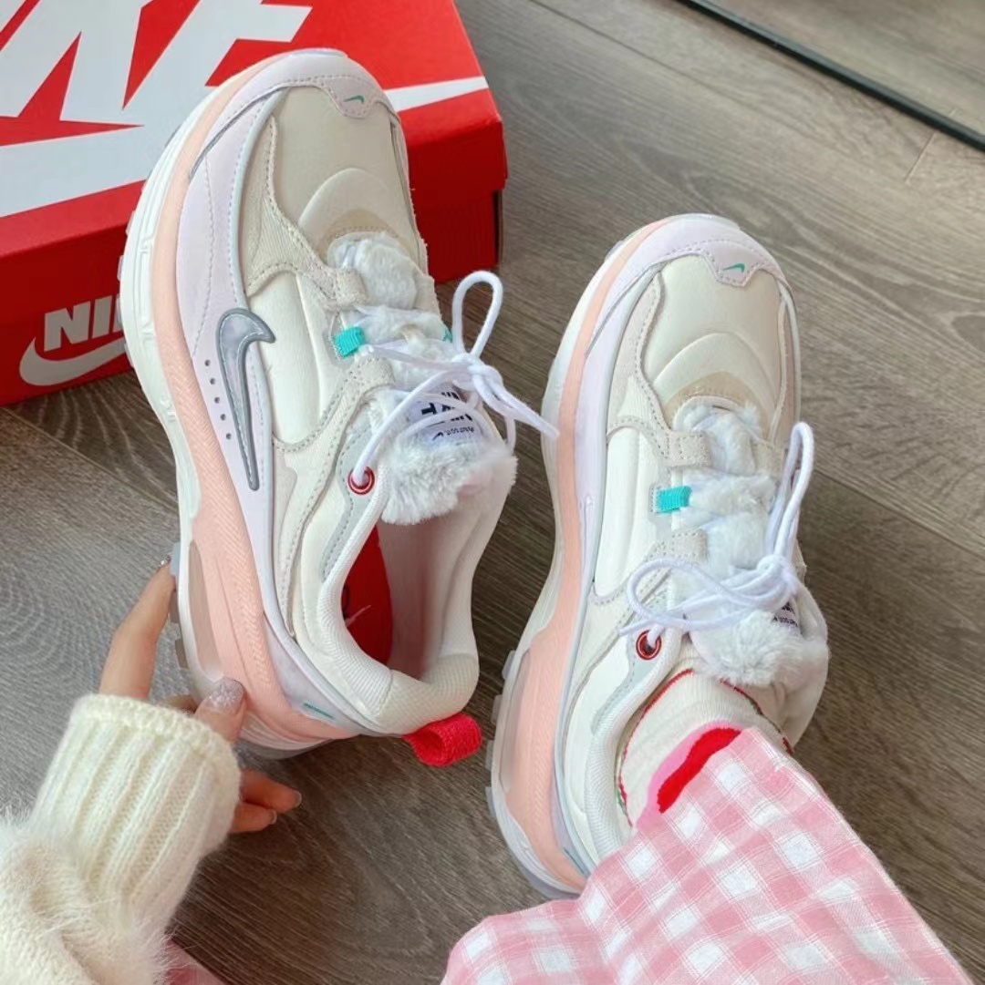 【断码清货】耐克Nike Air Max Bliss兔年女子休闲老爹鞋FD4340-111