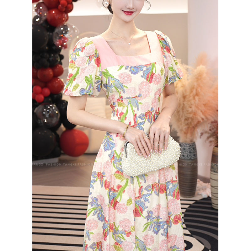 现货2025夏季新款【Q23-X19】法式温柔方领粉色碎花a字连衣裙子