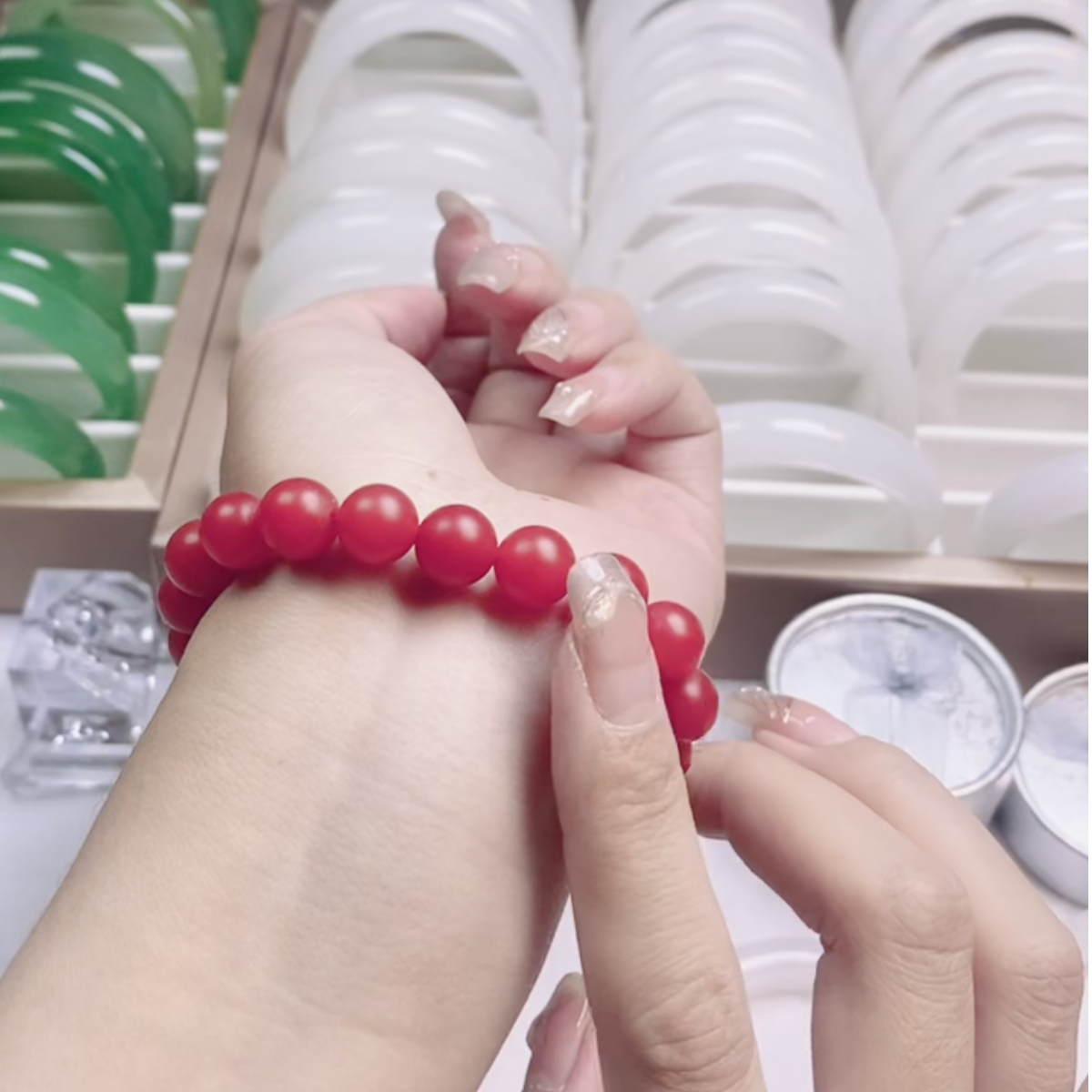 天然南红玛瑙红色手串