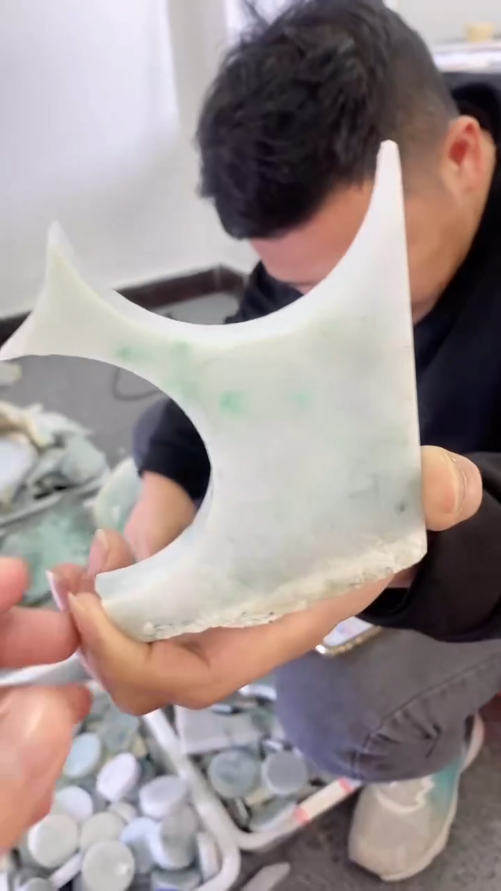 【闪购商品】定制翡翠未镶嵌