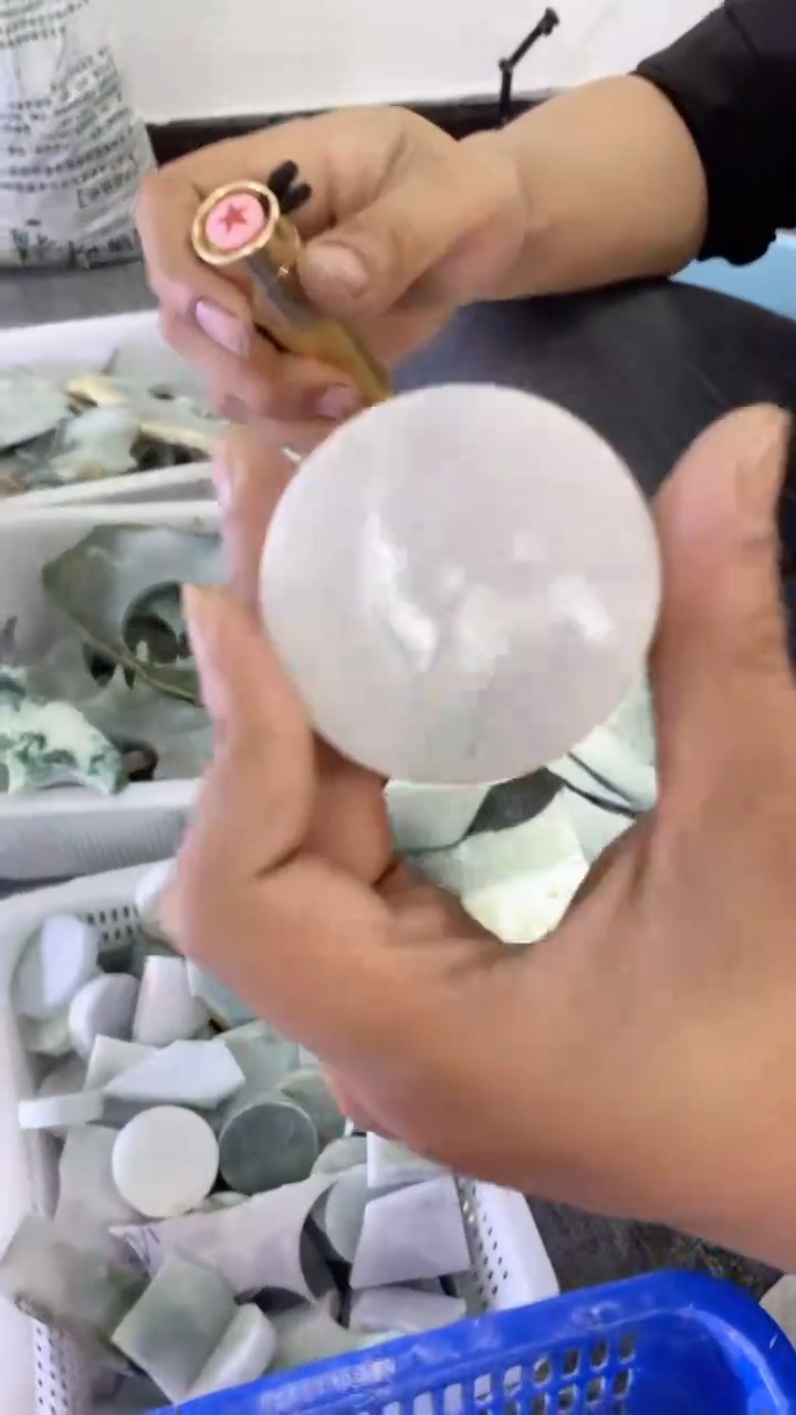 【闪购商品】定制翡翠未镶嵌
