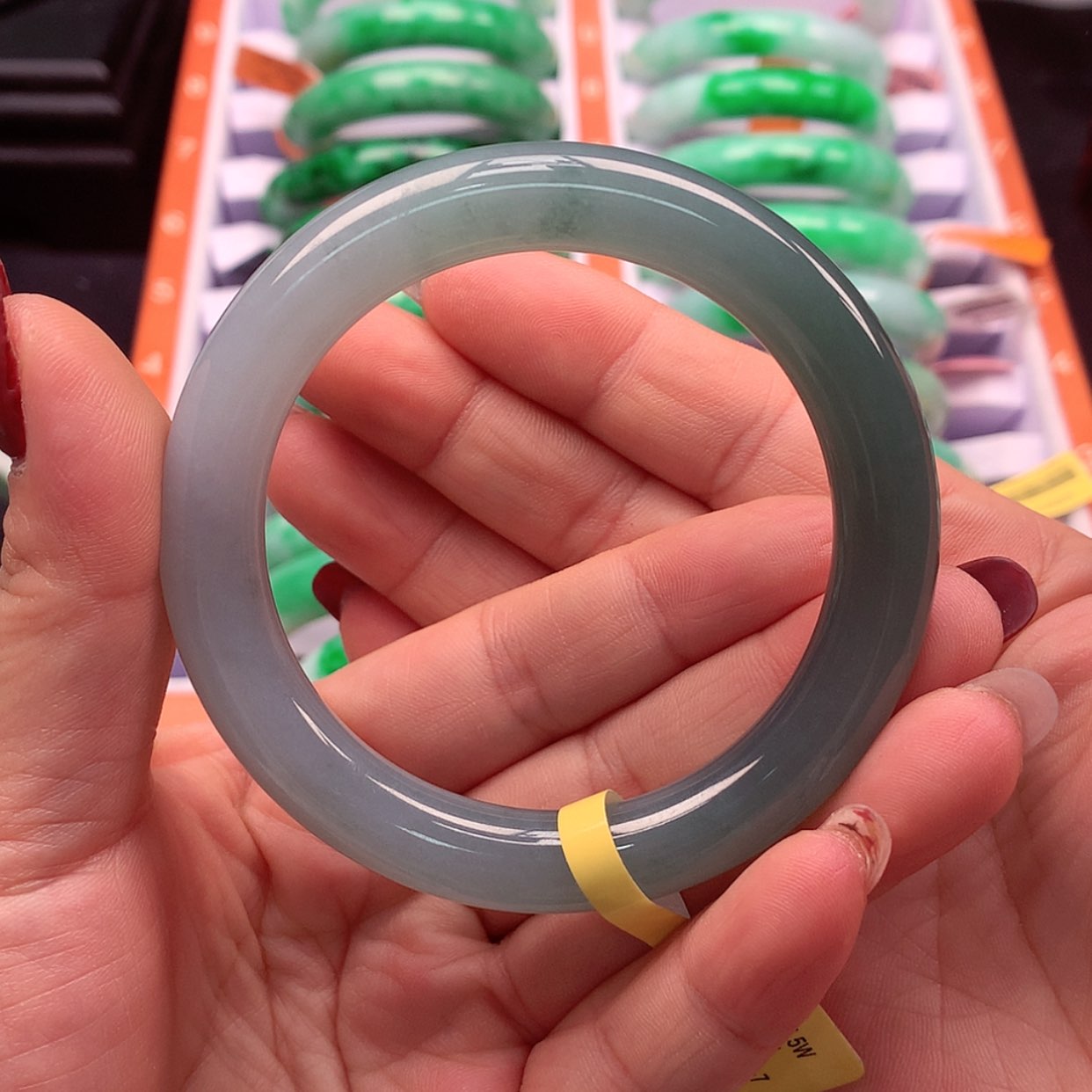 【闪购商品】翡翠手镯未镶嵌红***0