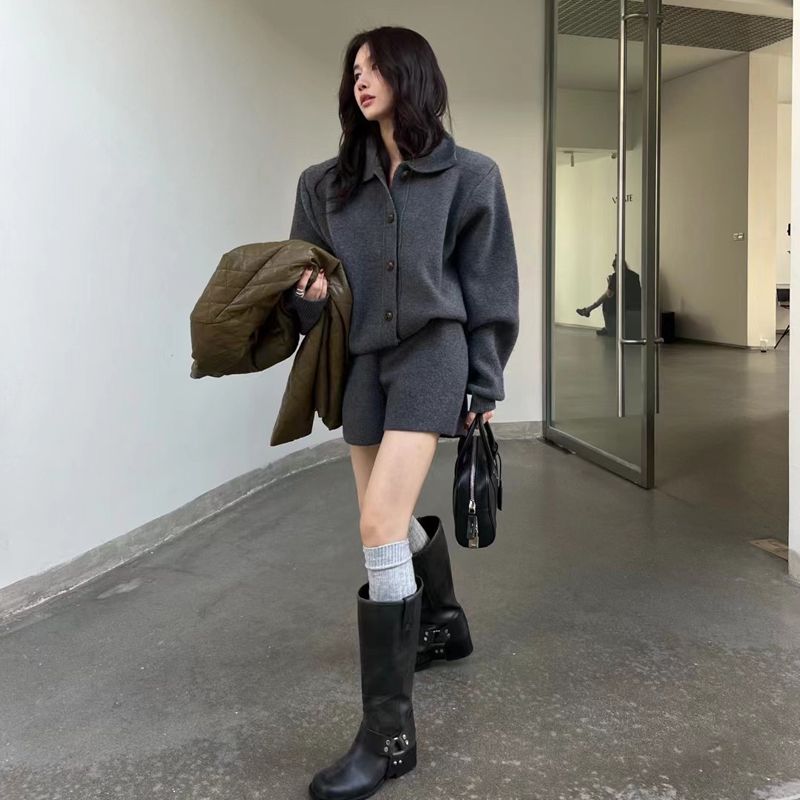 时尚针织套装女宽松休闲上衣高腰短裤两件套深冬装爆款搭配一整套