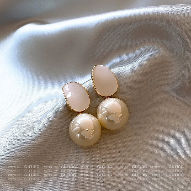 铜合金耳饰 11948复古法式珠珠耳环气质耳饰优雅首饰ins耳钉饰品