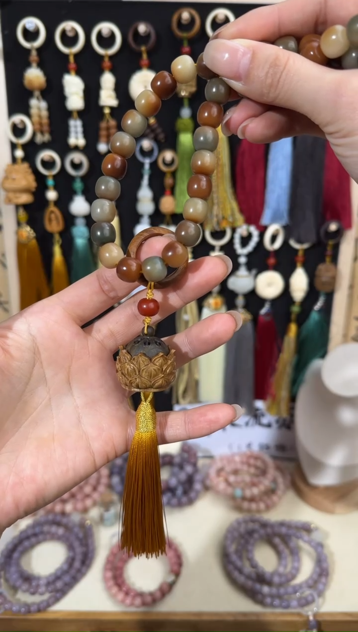 【闪购商品】白玉菩提吊坠122705