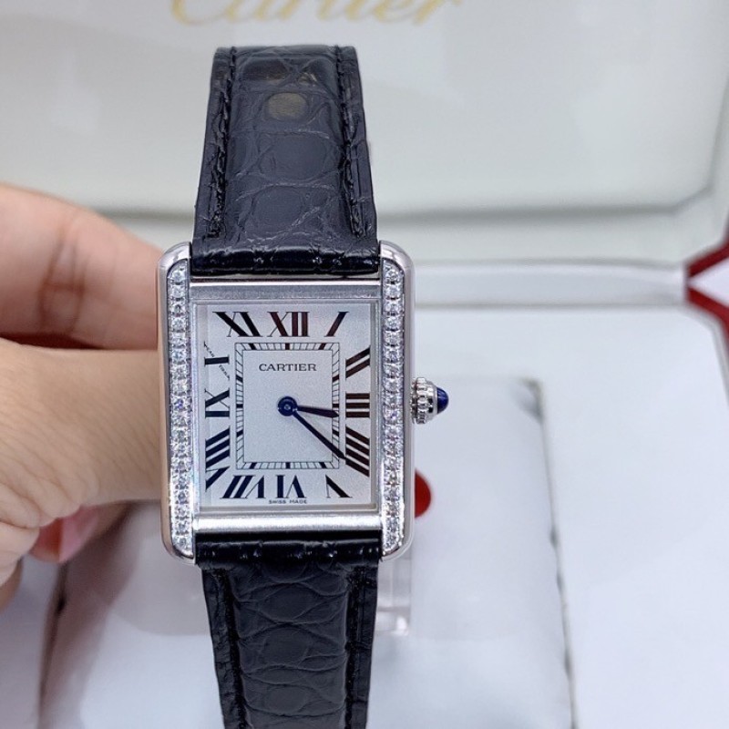 95新 Cartier/卡地亚 坦克24*31mm后镶钻石英女手表