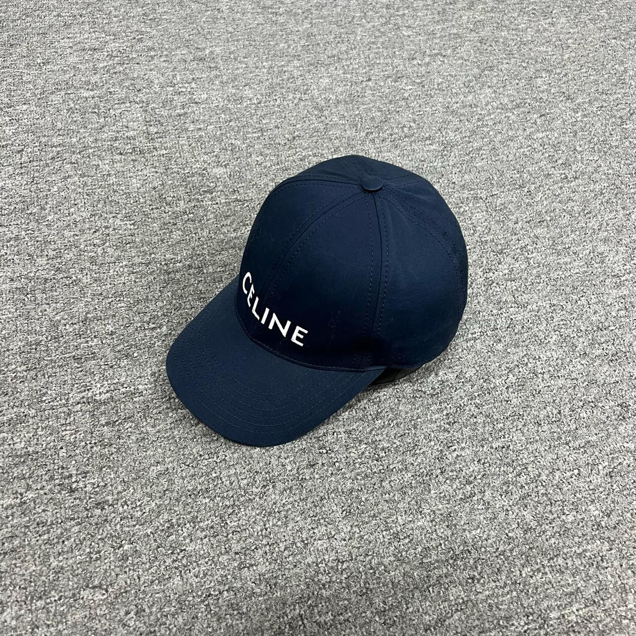 Celine 赛琳 字母Logo 经典款 棒球帽 99新 M码