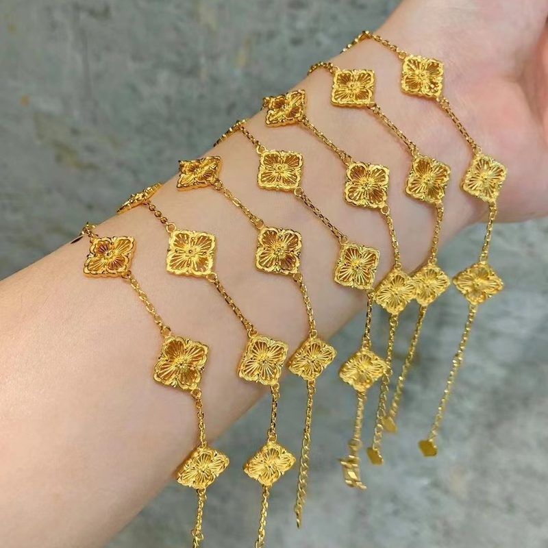 铜合金手链 四叶草轻奢四叶花手链