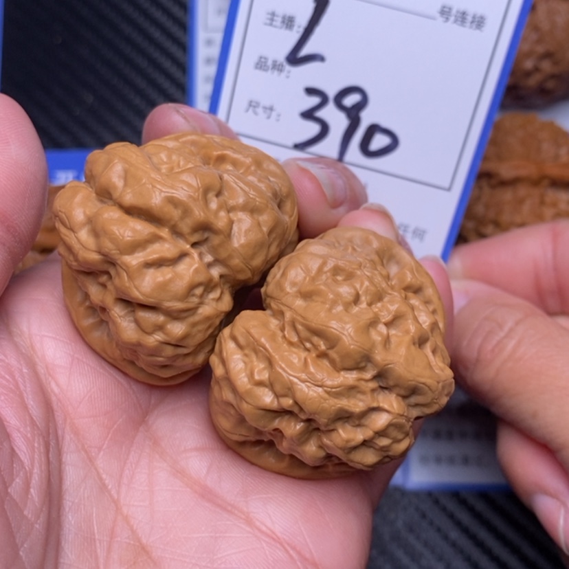 【闪购商品】文玩核桃把件40蛙390