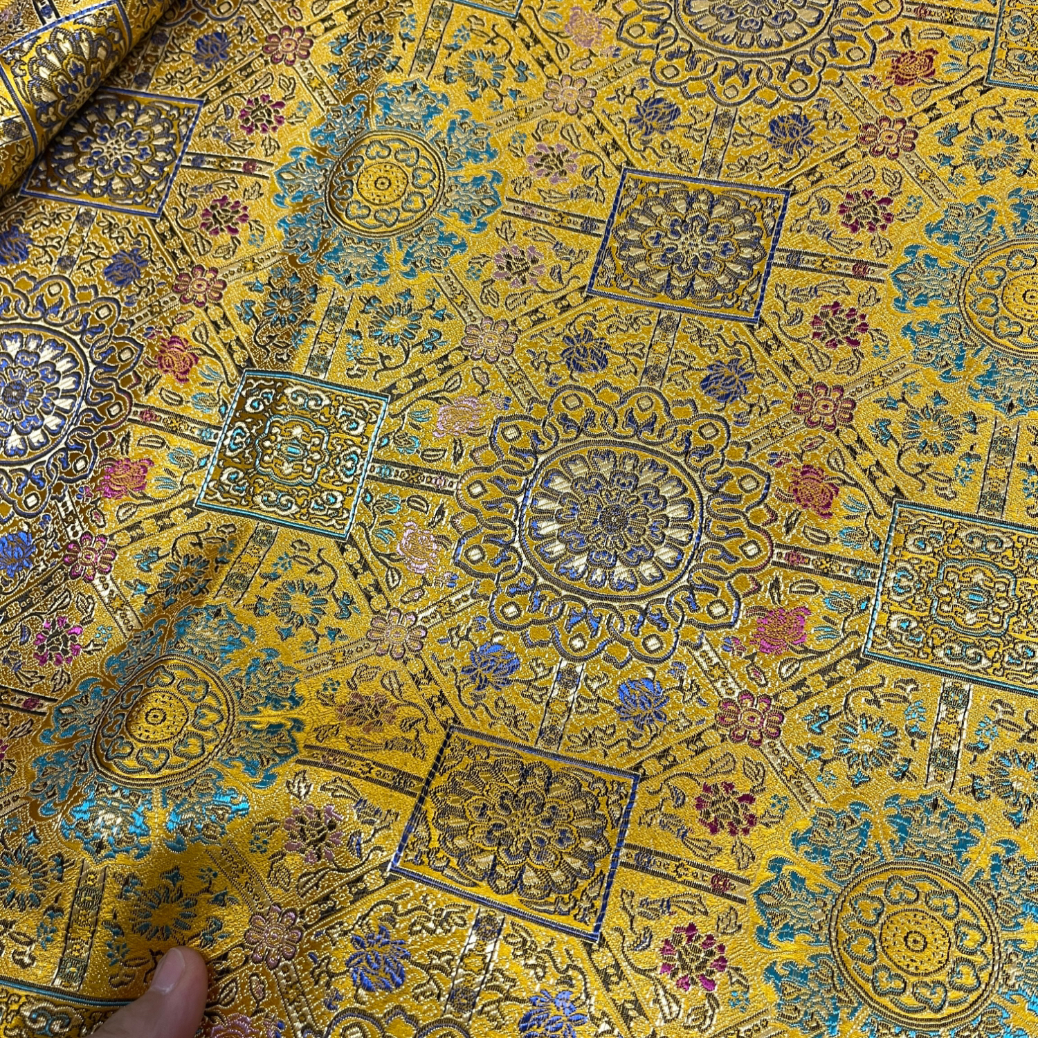 金黄八达运 幅宽75公分 国风民族风提花服装面料手工面料