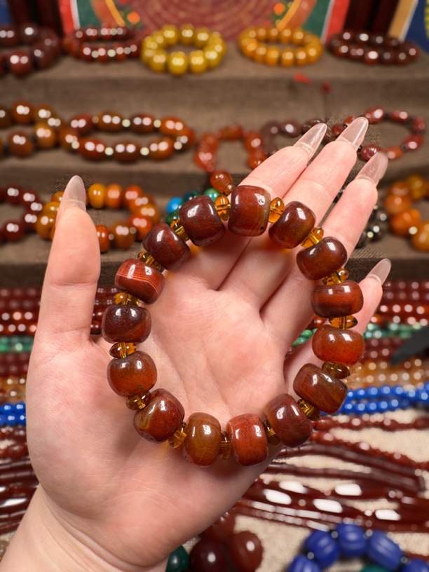 玛瑙手串 玛瑙手链 卡16+