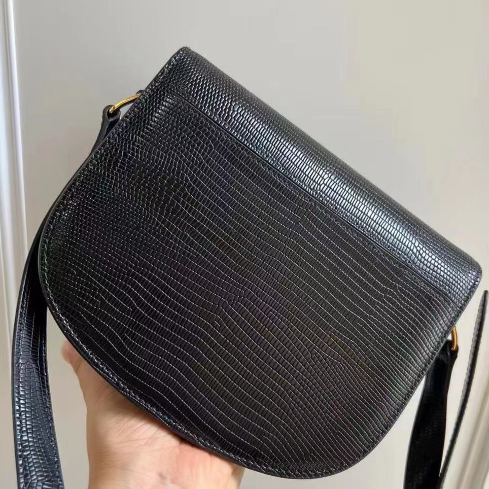 经典款C系列凯豆腐包（18.5*16*6cm）