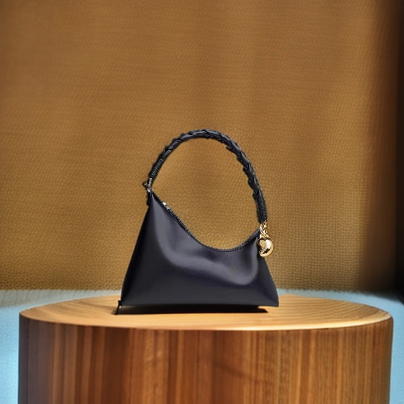 斜肩背挎包 百搭女包