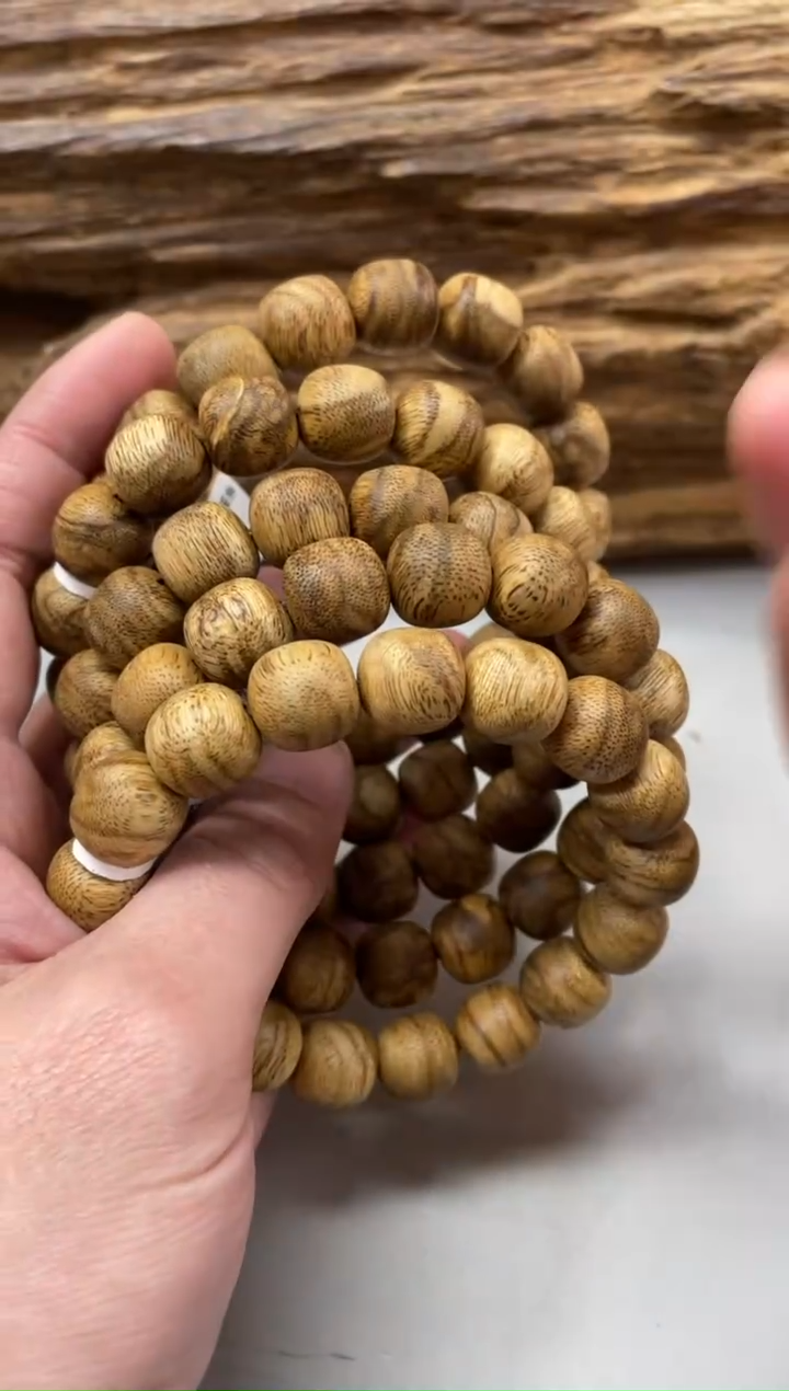 【闪购商品】沉香手串P33沉香1.3单圈多样发其一