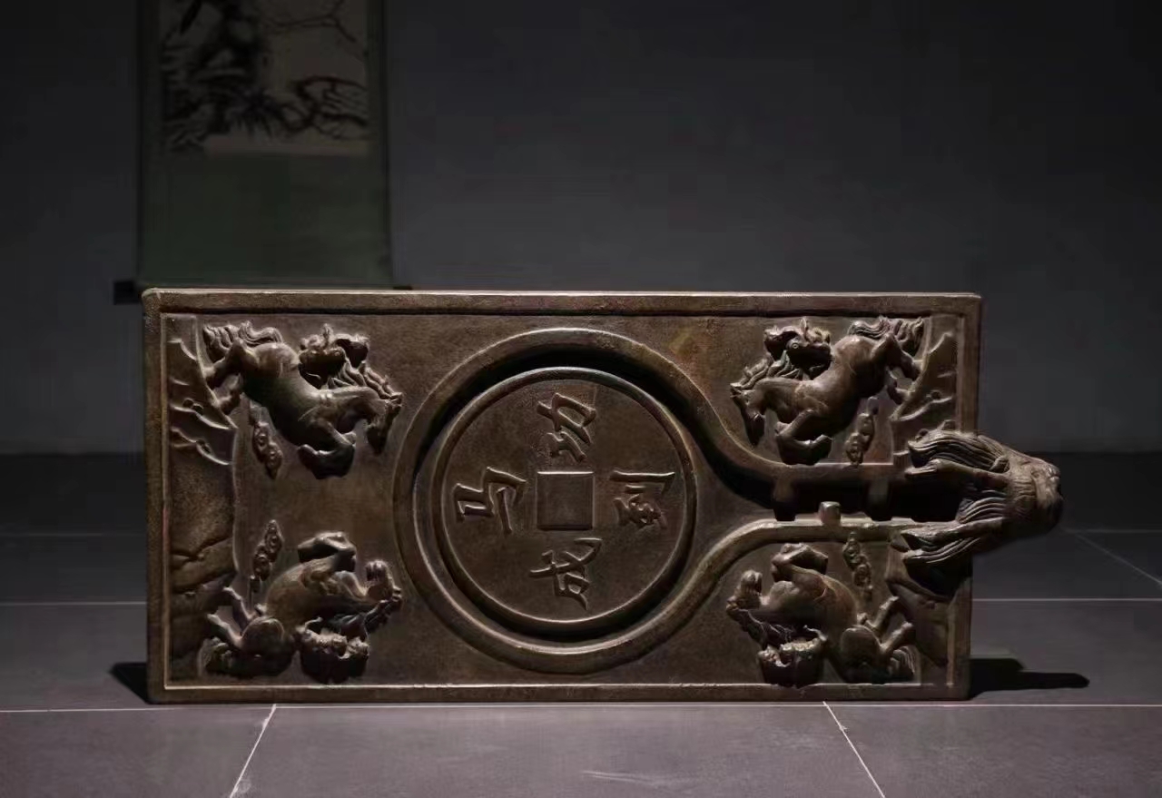 青石茶台，马到成功，龙头出水孔