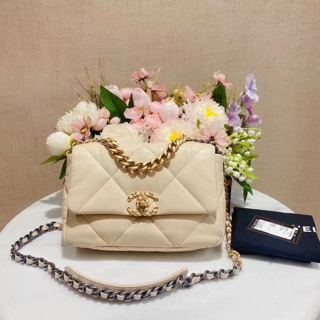 99新 Chanel/香奈儿 米金19bag 小号/货号221372