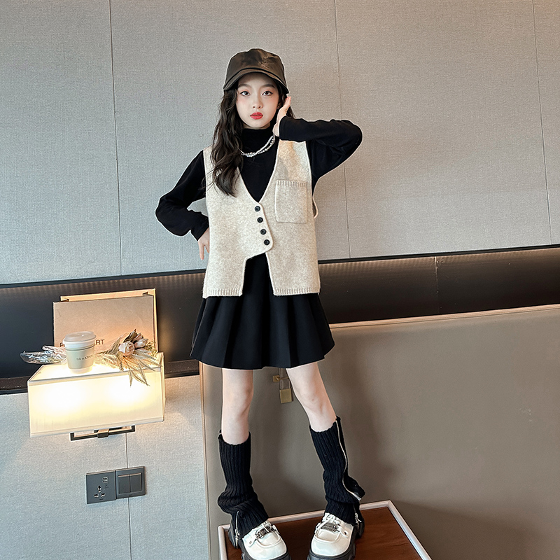 女童毛衣背心秋冬2024新款儿童针织衫马甲大童秋装保暖春秋洋气女