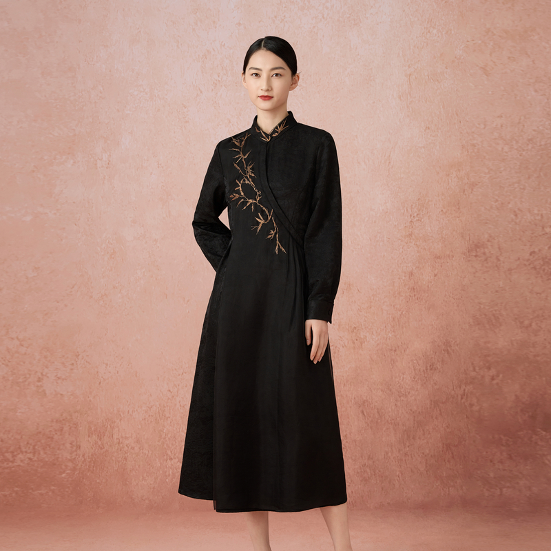 韦小宝2024冬丝毛连衣裙2441147193